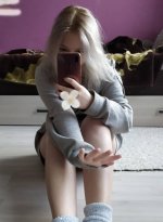 358746350.jpg