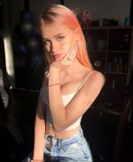 261759736.jpg